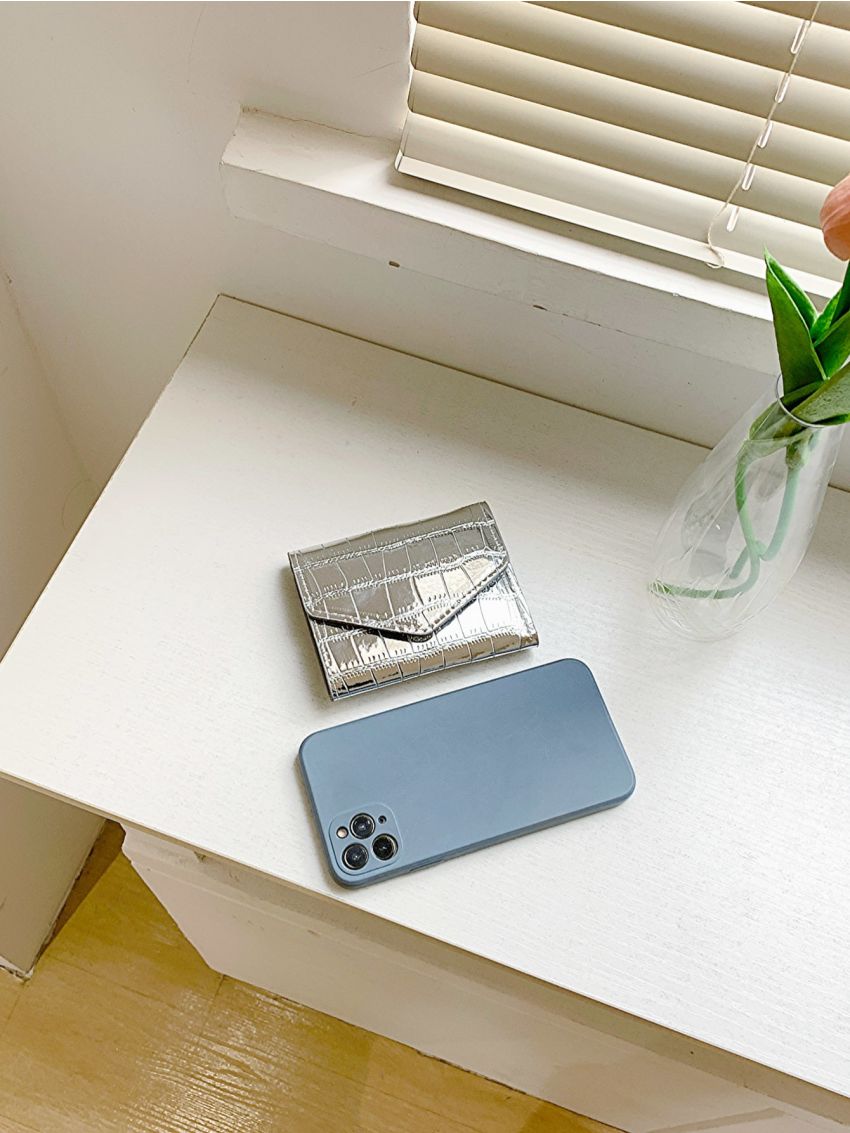 Crocodile Embossed Card Holder Flap Funky