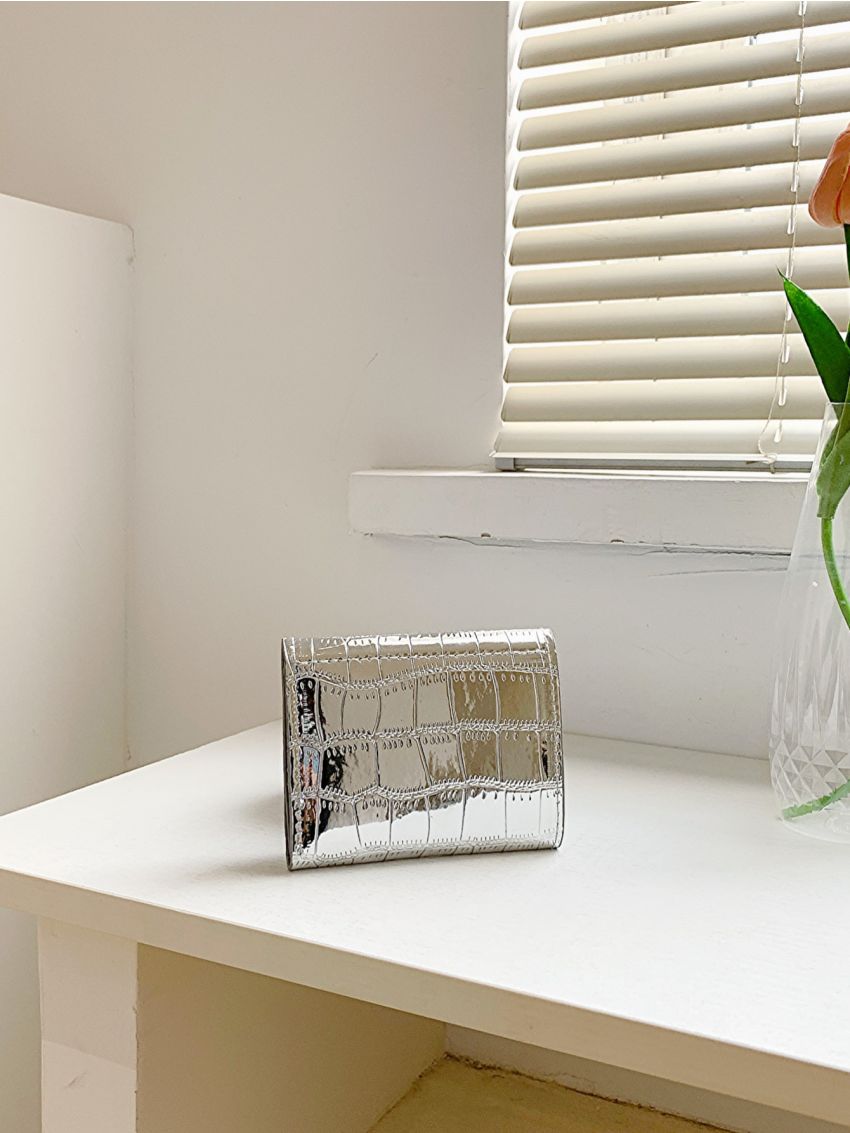 Crocodile Embossed Card Holder Flap Funky