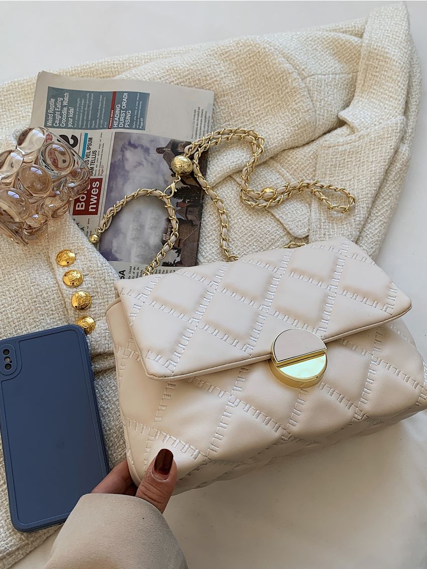 Quilted Pattern Chain Square Bag