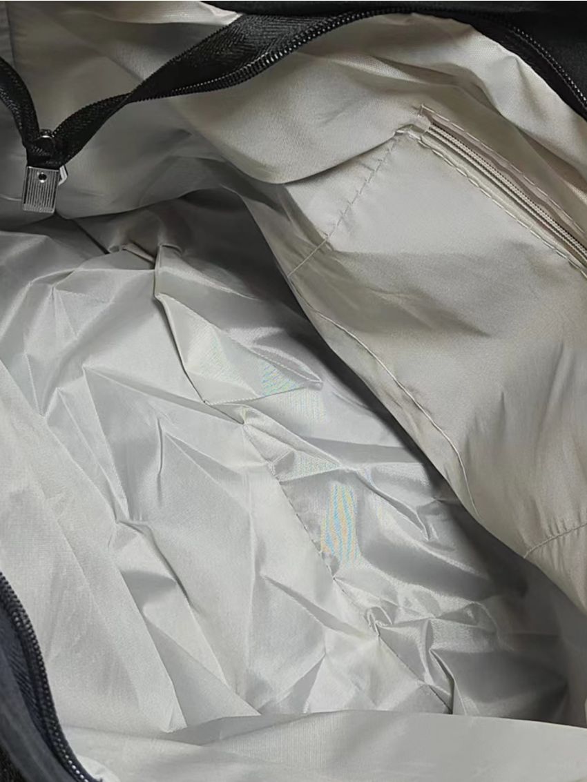 Minimalist Shopper Bag With Bag Charm