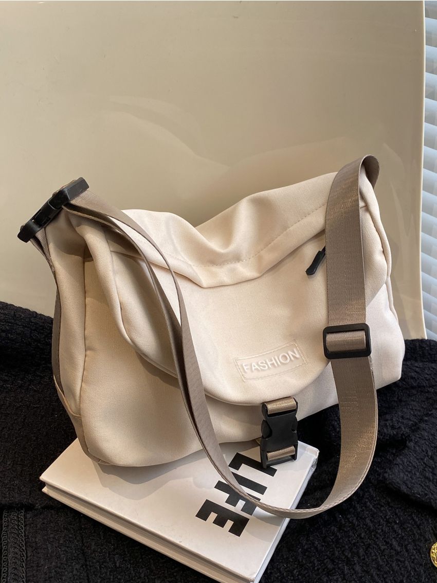 Letter Patch & Buckle Decor Messenger Bag