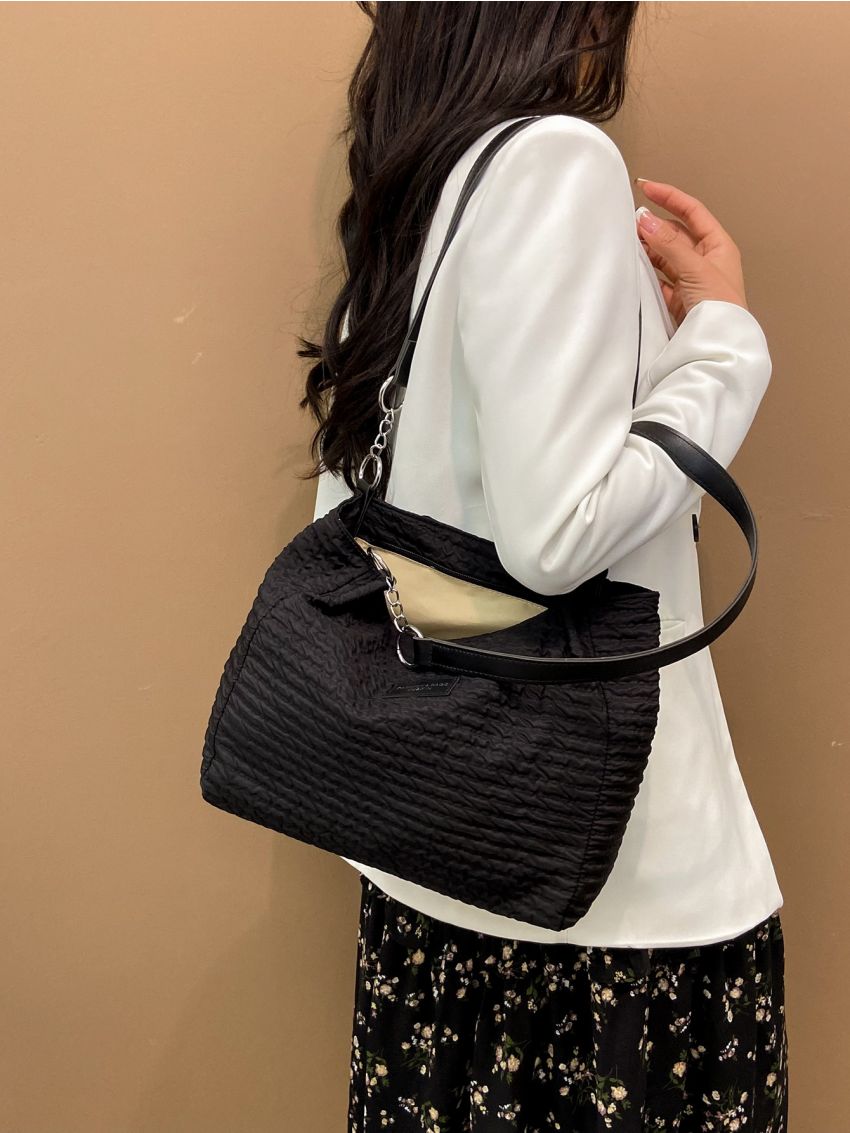 Letter Patch Decor Textured Chain Shoulder Tote Bag