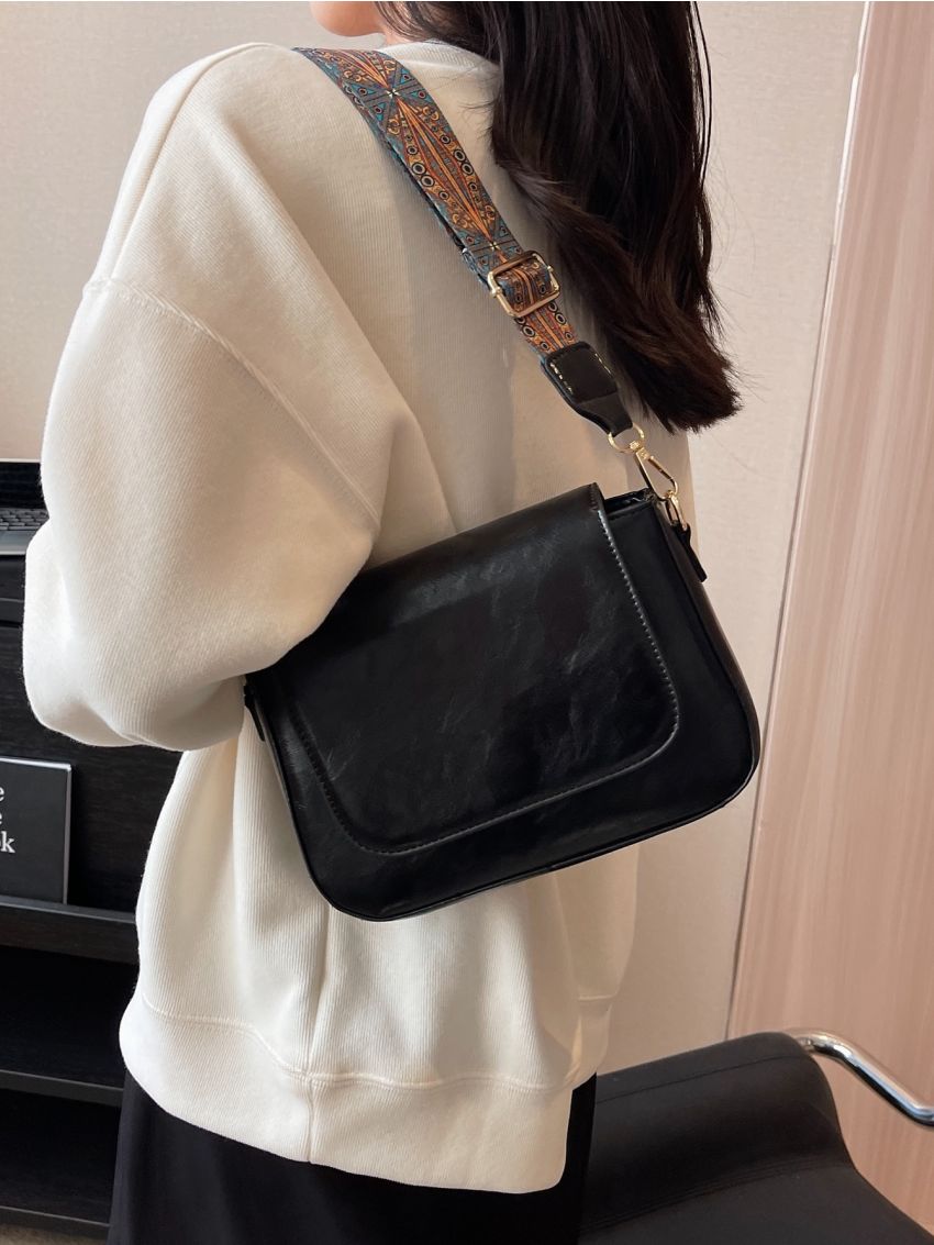 Minimalist Flap Square Bag