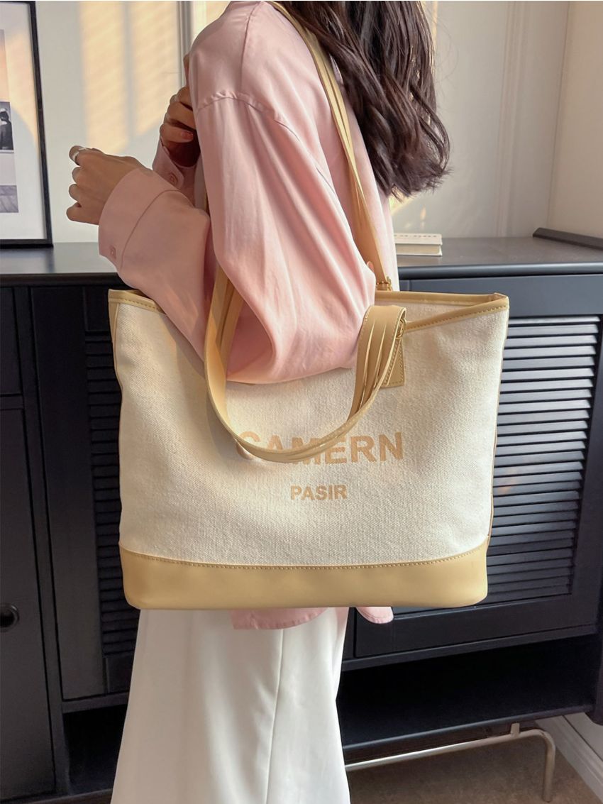 Letter Pattern Contrast Binding Shoulder Tote Bag
