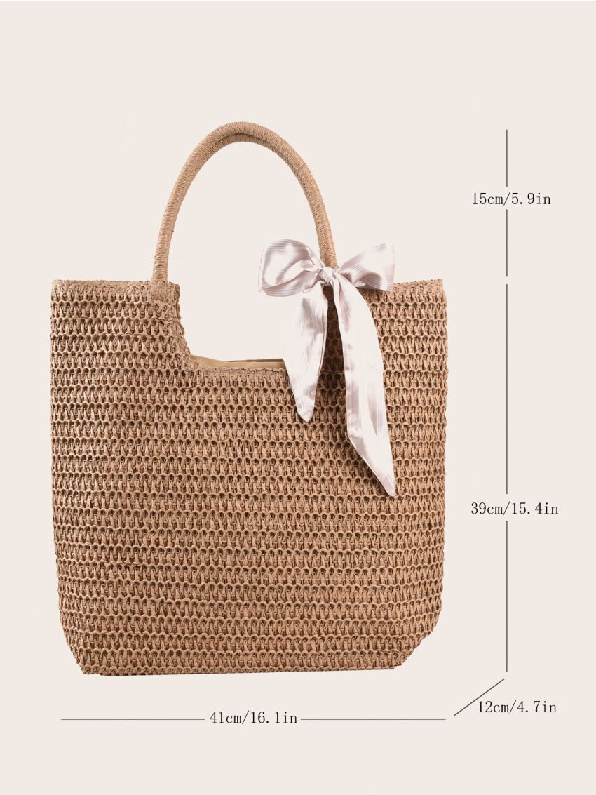 Minimalist Straw Bag