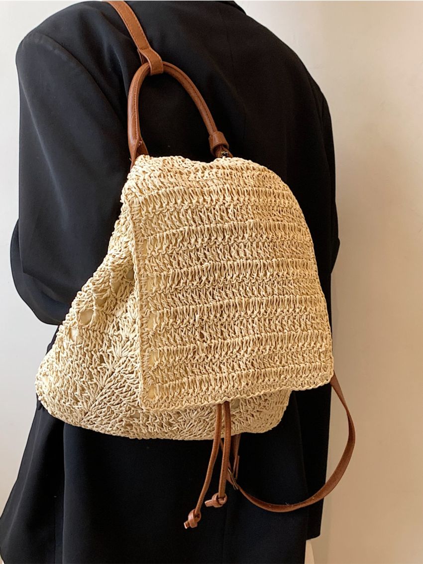 Drawstring Design Flap Straw Bag