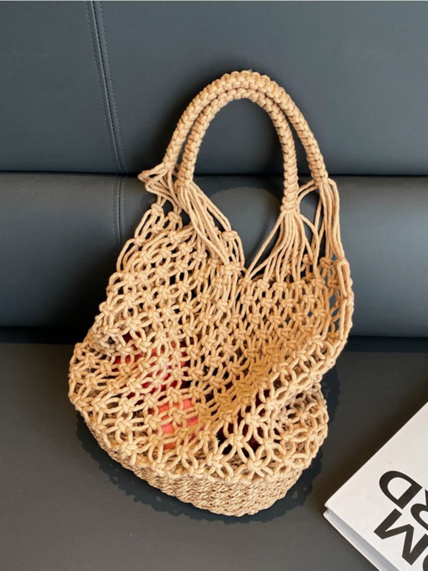 Hollow Out Design Straw Bag