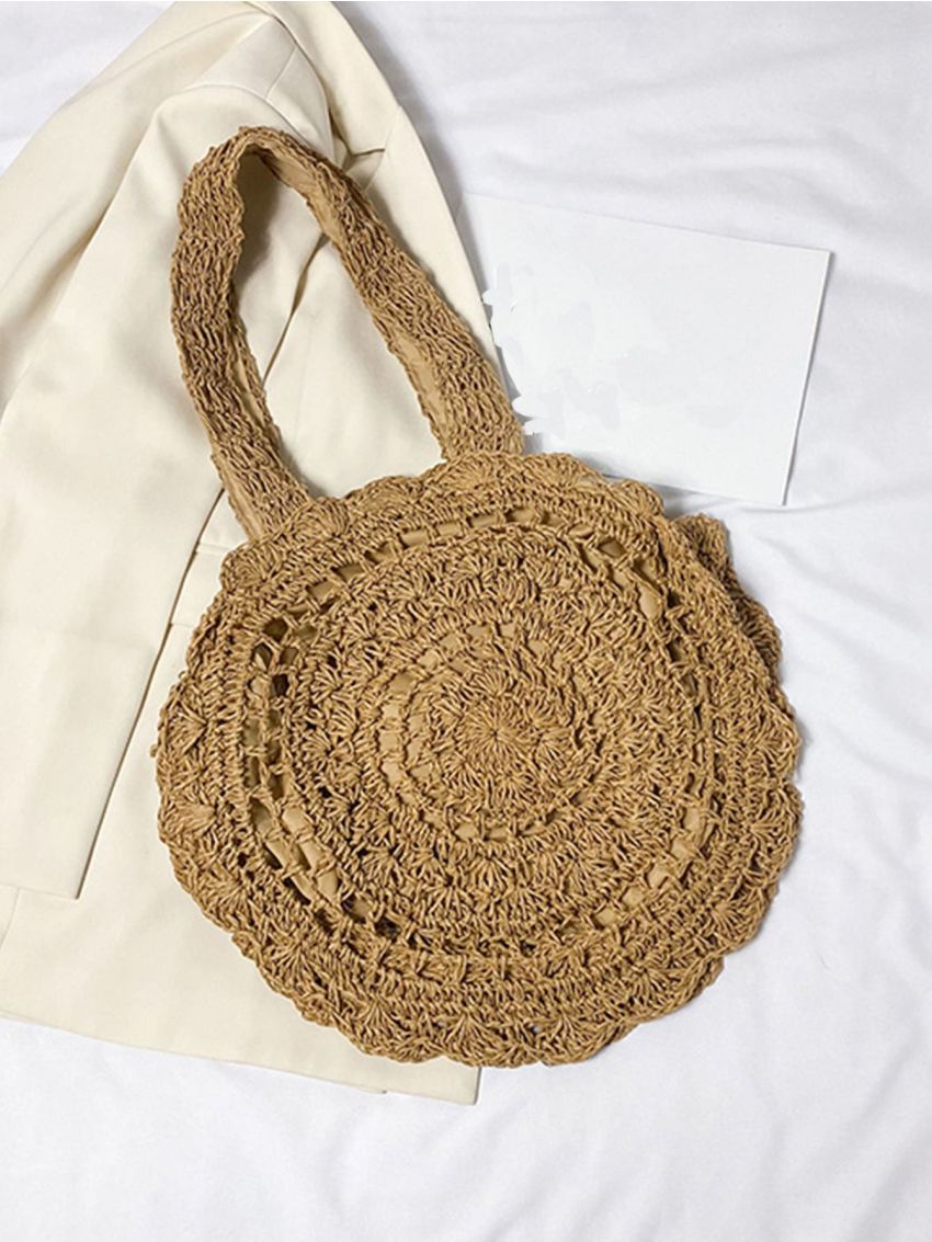 Minimalist Scallop Trim Straw Bag