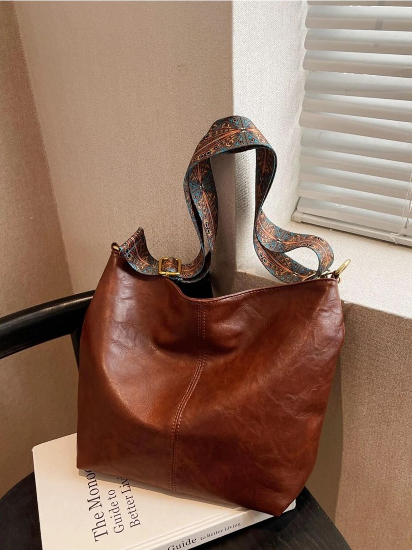 Geometric Pattern Hobo Bag