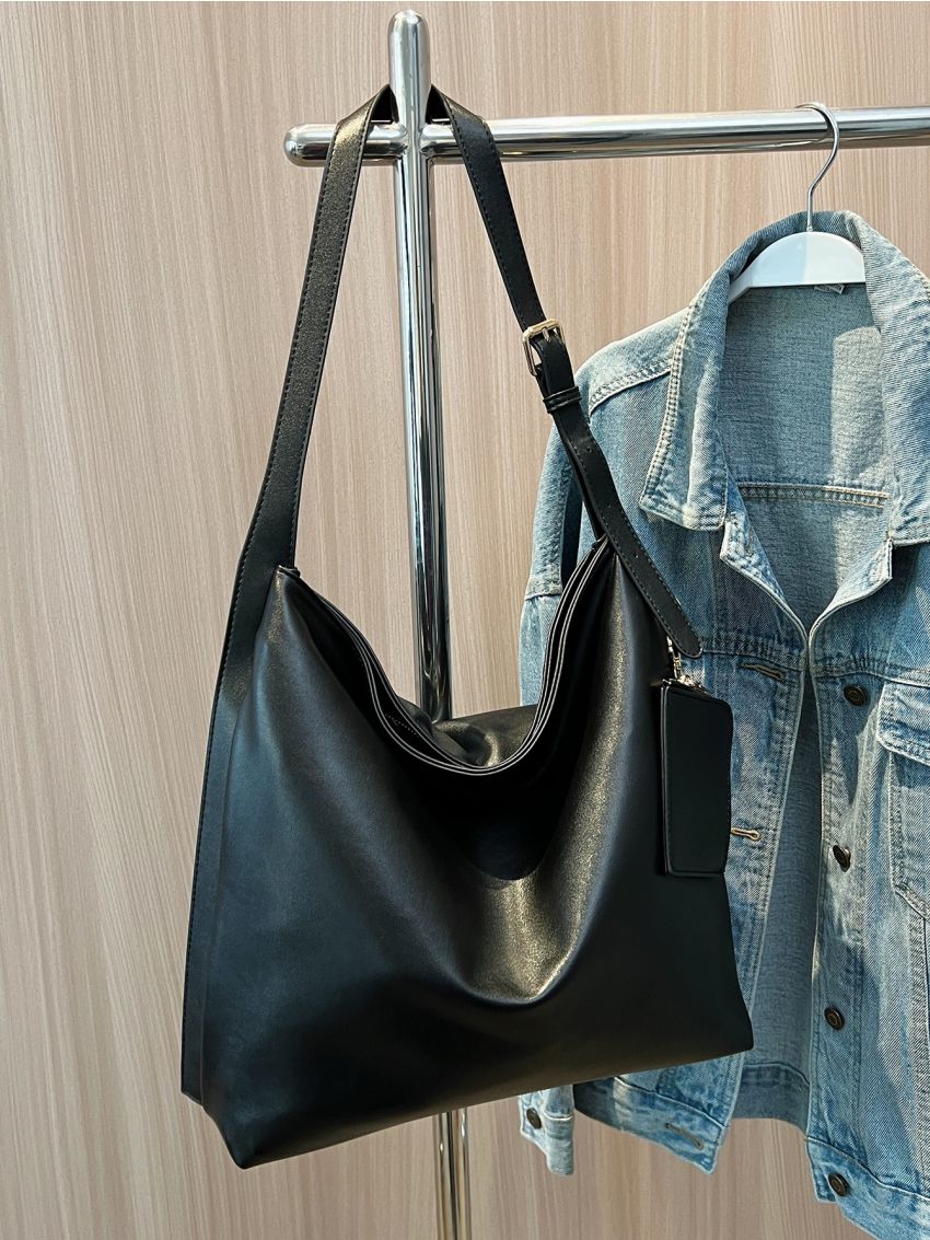 Minimalist Hobo Bag With Coin Purse