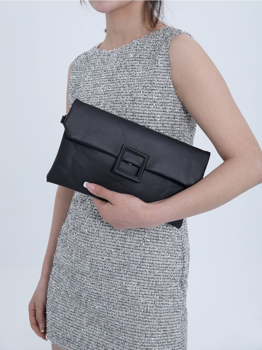 Minimalist Envelope Bag Metal Decor For Office Work