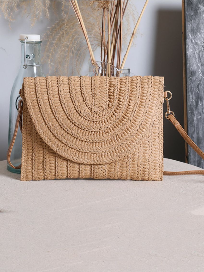 Minimalist Flap Straw Bag for Women