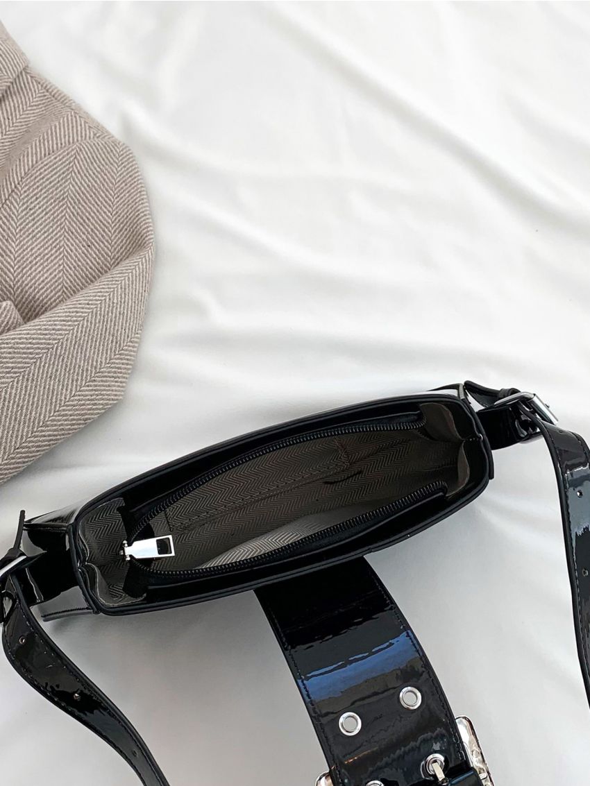 Minimalist Buckle Decor Baguette Bag For Women