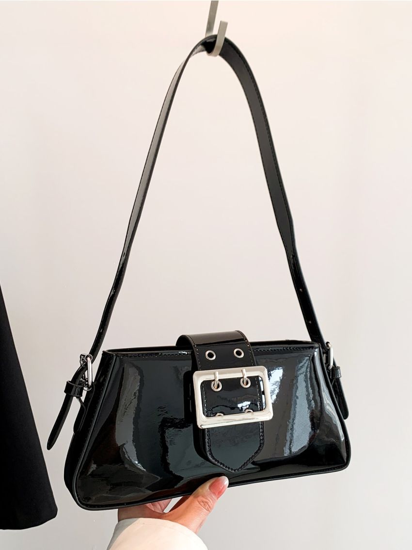 Minimalist Buckle Decor Baguette Bag For Women