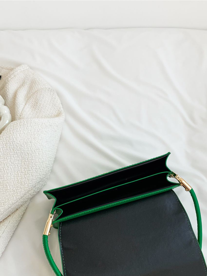 Heart Graphic Square Bag Flap Small Green