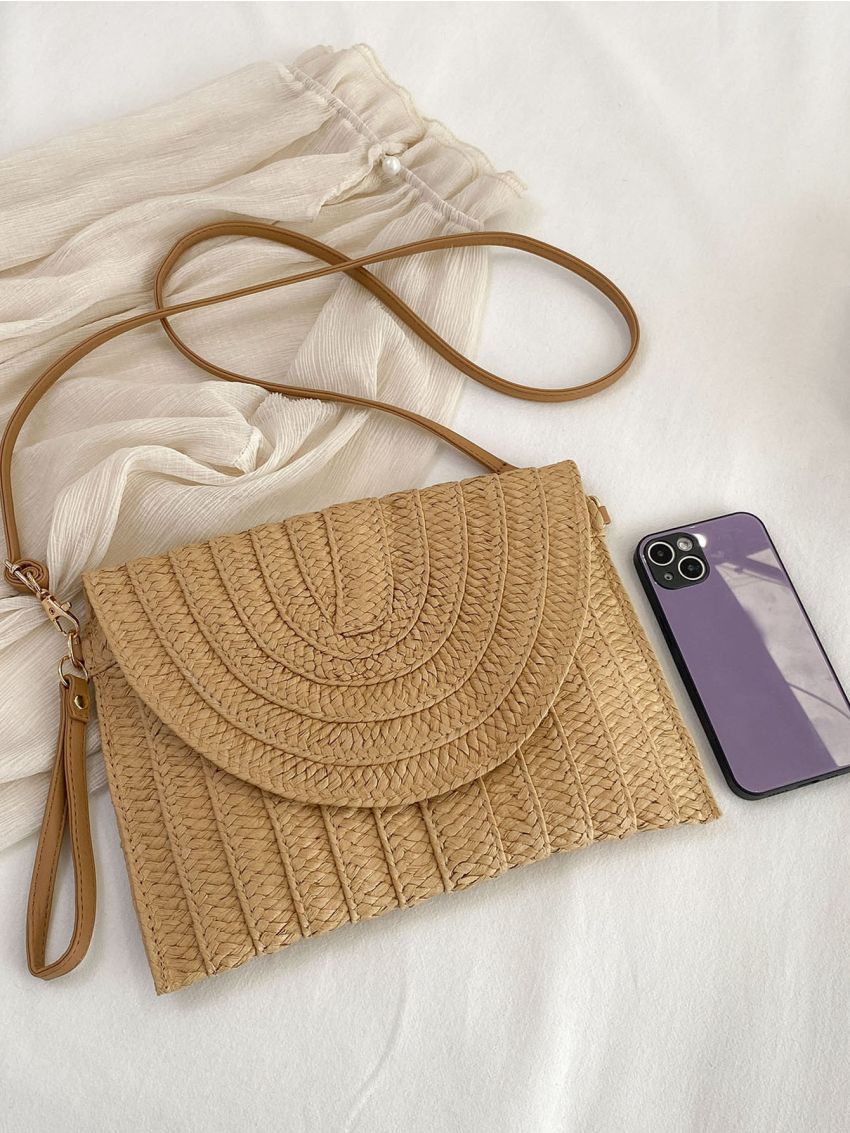 Medium Straw Bag Flap Minimalist Vacation