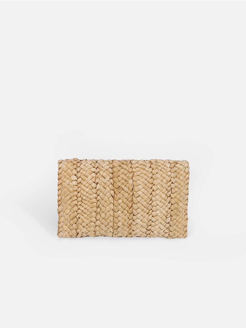 Minimalist Straw Bag Flap For Beach Vacation Travel