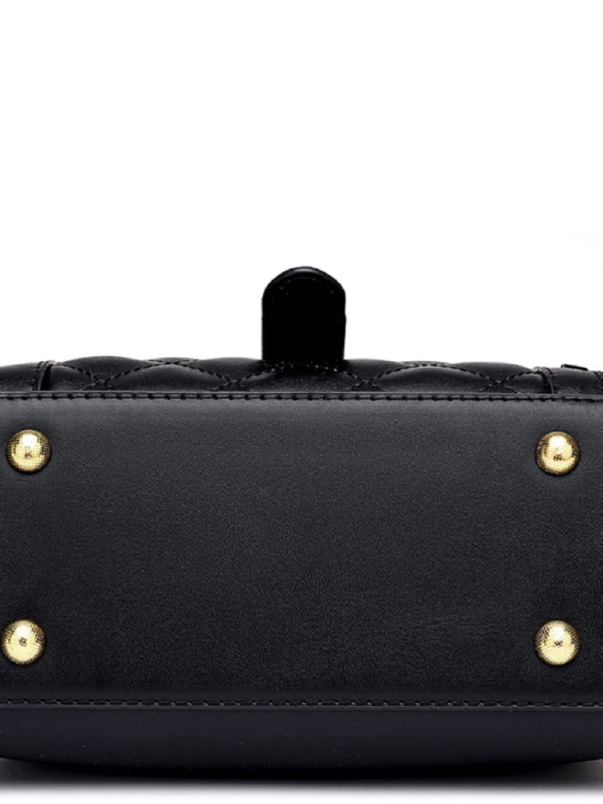 Quilted Bucket Bag Twist Lock PU