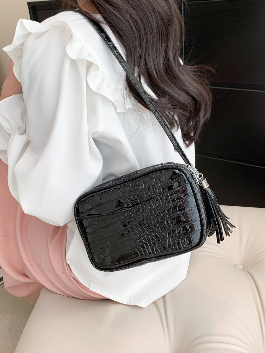 Crocodile Embossed Square Bag Tassel Decor Fashion Black