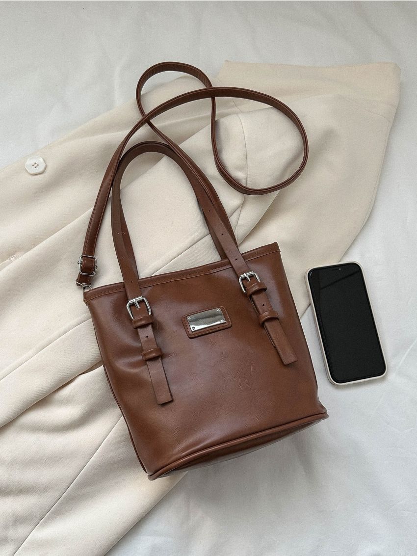 Mini Metal Patch Bucket Bag Buckle Detail