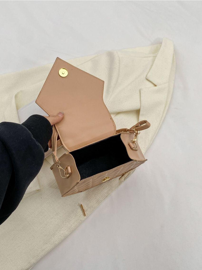 Mini Flap Novelty Bag Quilted Pattern Tassel Decor