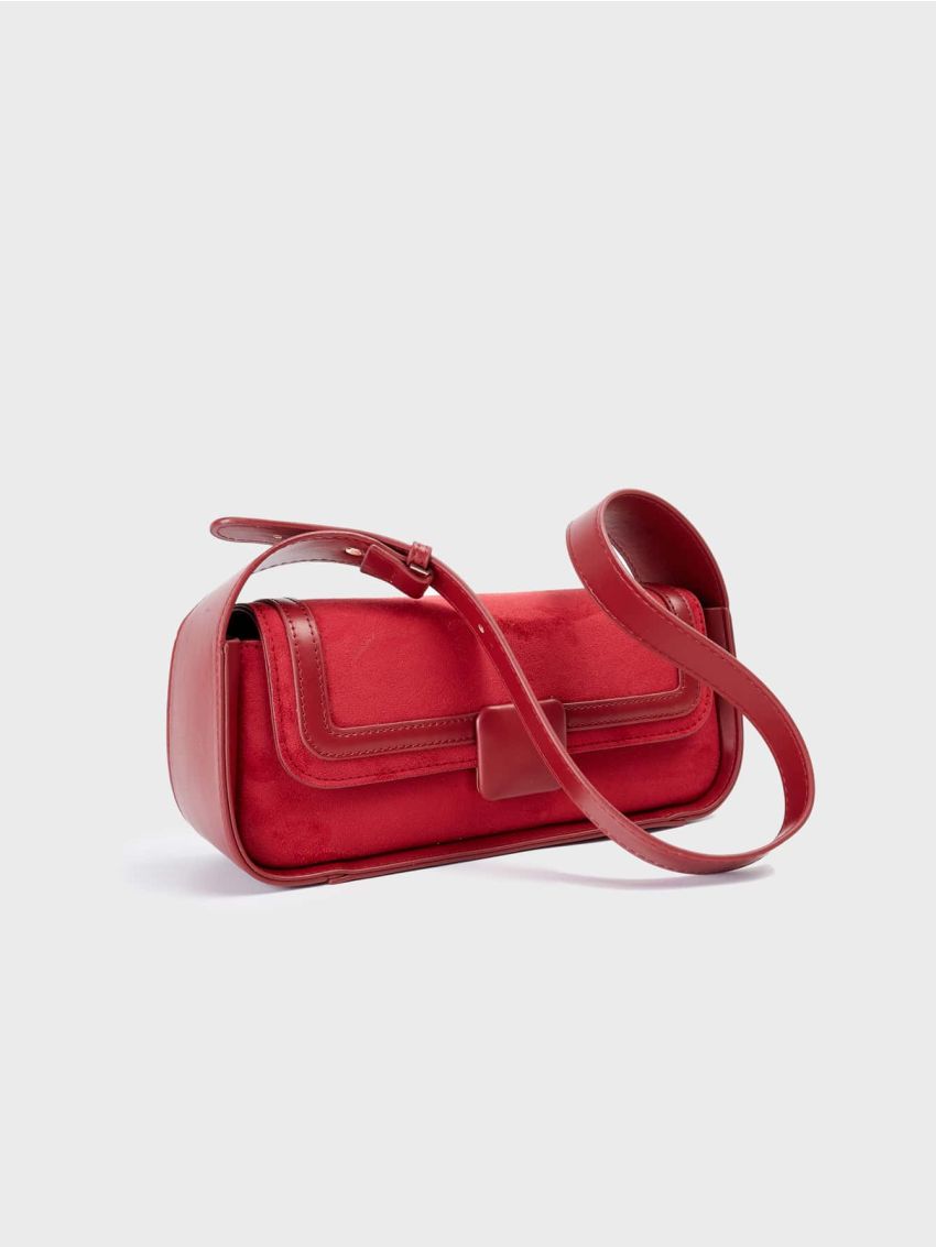 Minimalist Baguette Bag Medium Flap