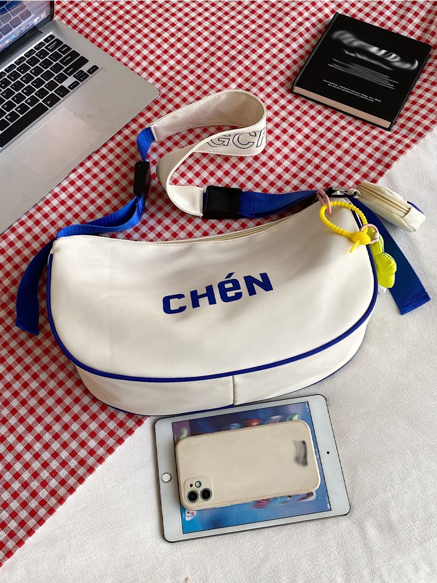 Large Capacity Hobo Bag With Bag Charm Letter Graphic Zipper Nylon