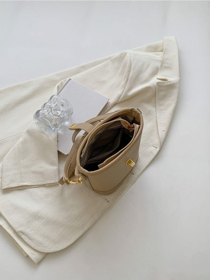 Mini Buckle Decor Bucket Bag Black Litchi Embossed Twist Lock PU