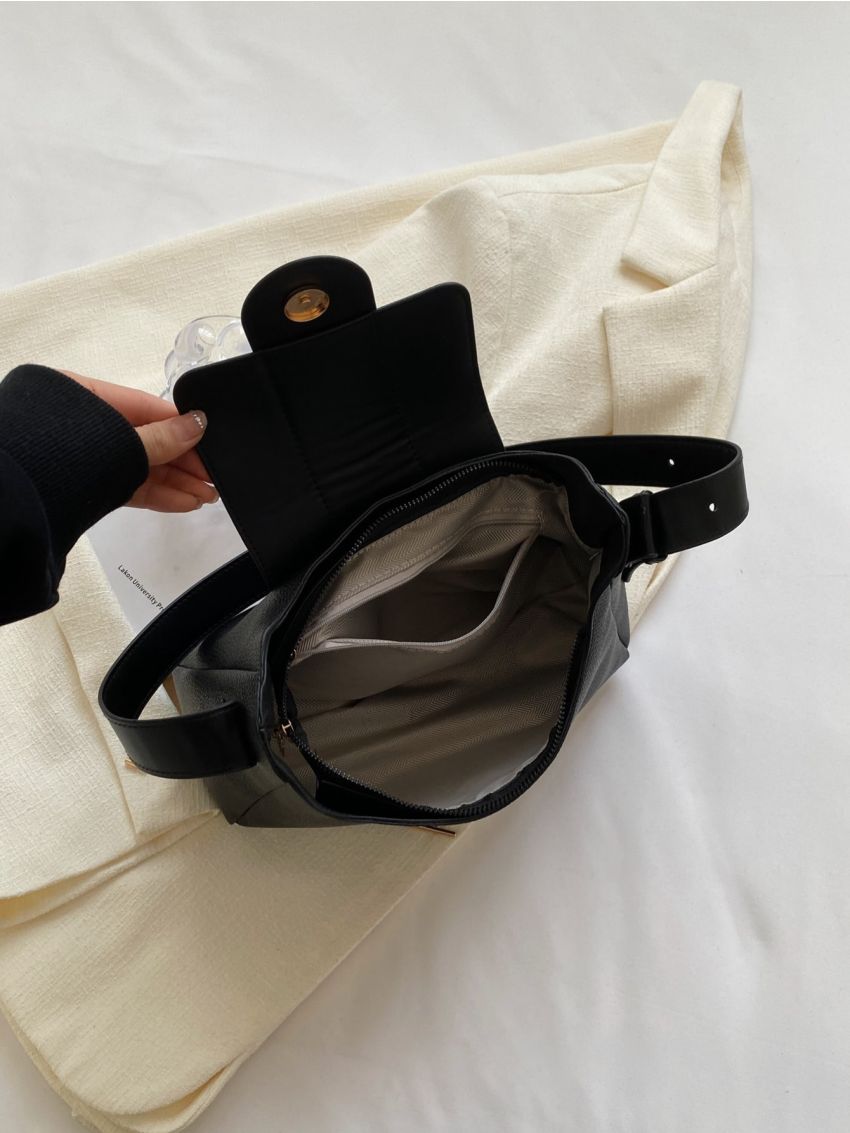 Minimalist Hobo Bag Medium Black Flap