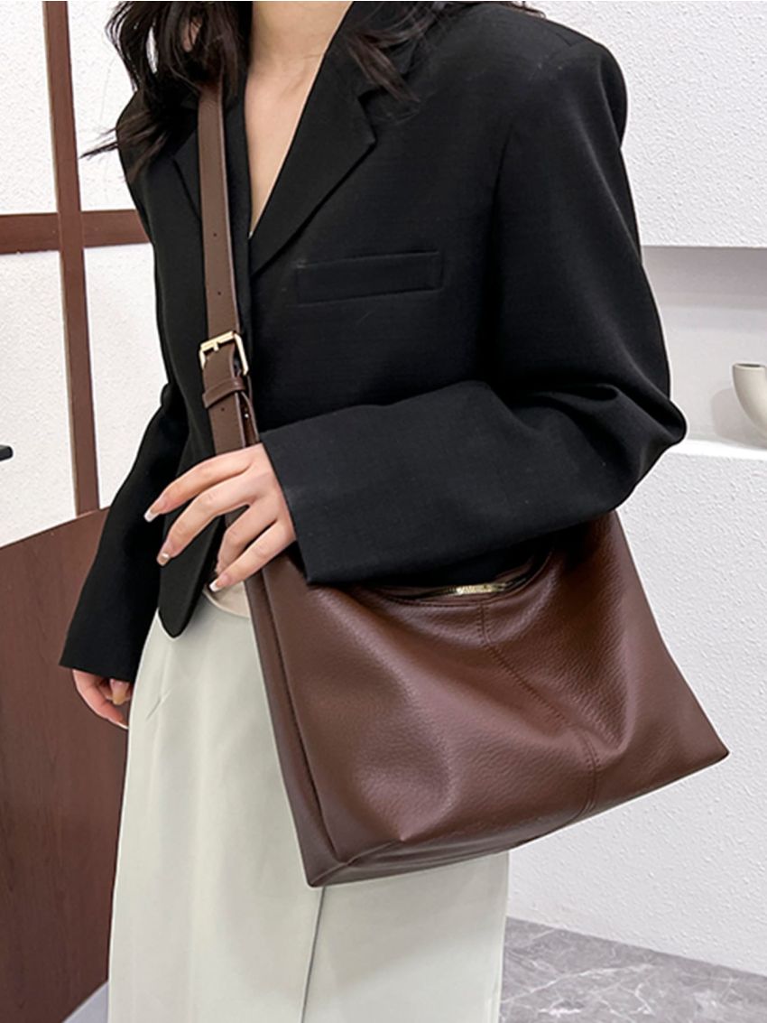 Minimalist Hobo Bag Medium Brown Elegant