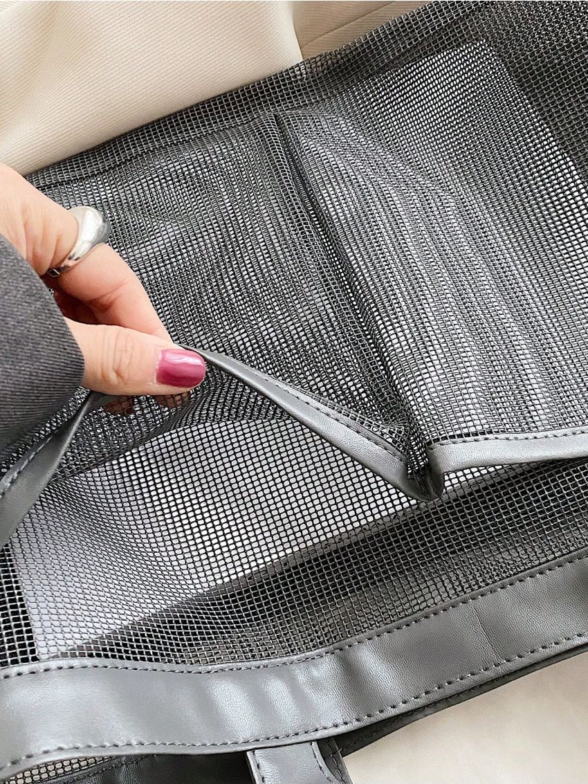 Large Capacity Beach Bag Mesh Design Multi-Pocket