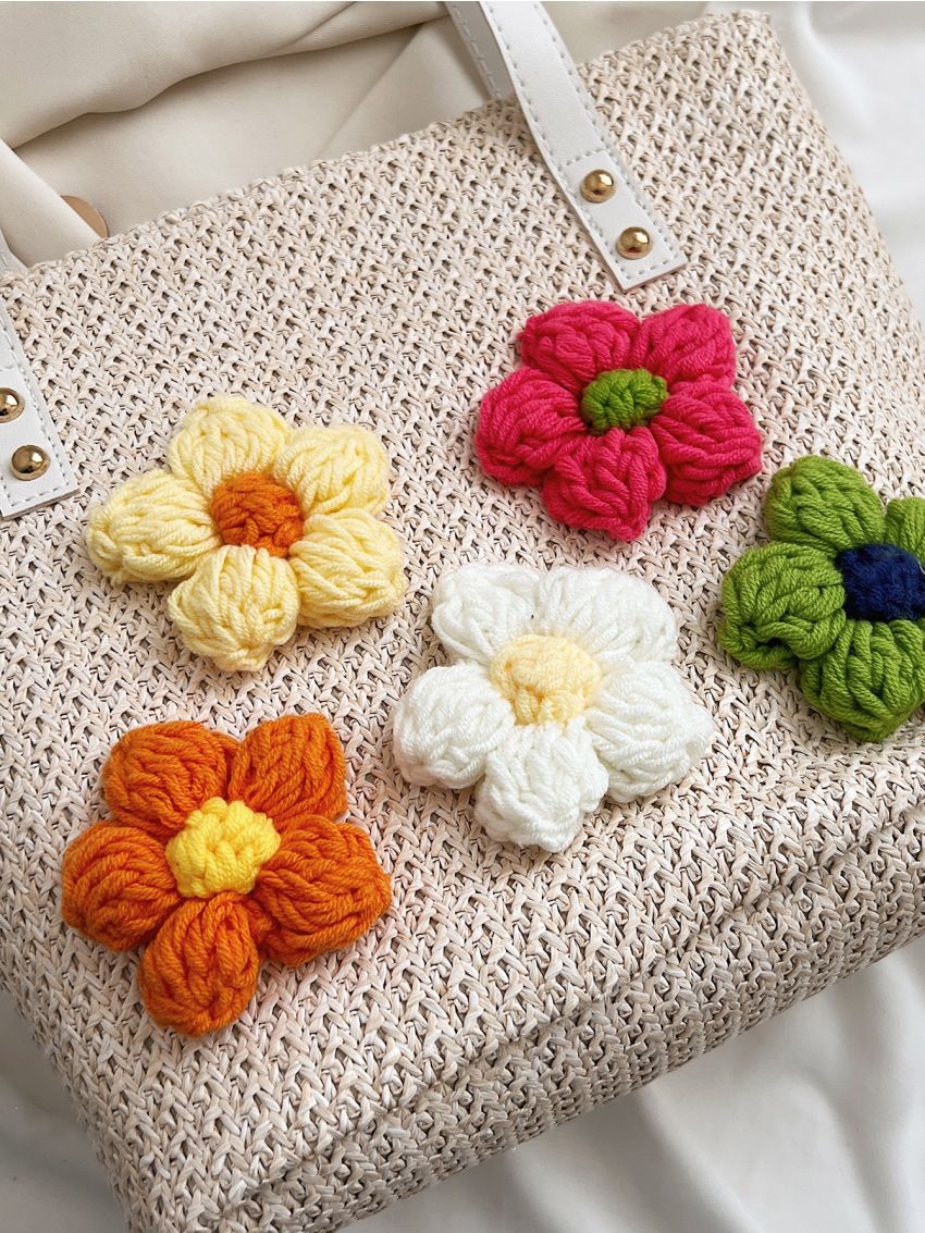 Medium Straw Bag Flower Decor Vacation