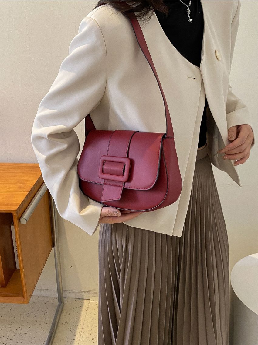 Flap Saddle Bag Contrast Binding