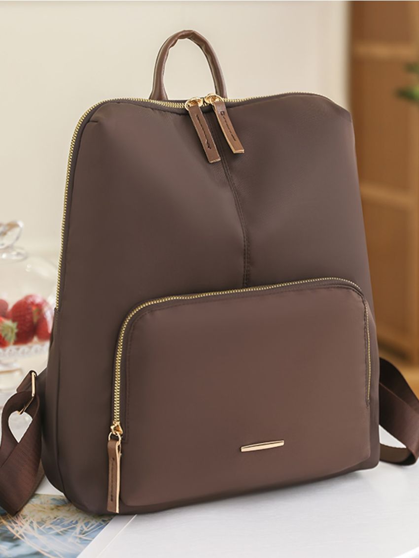 Minimalist Classic Backpack Metal Decor