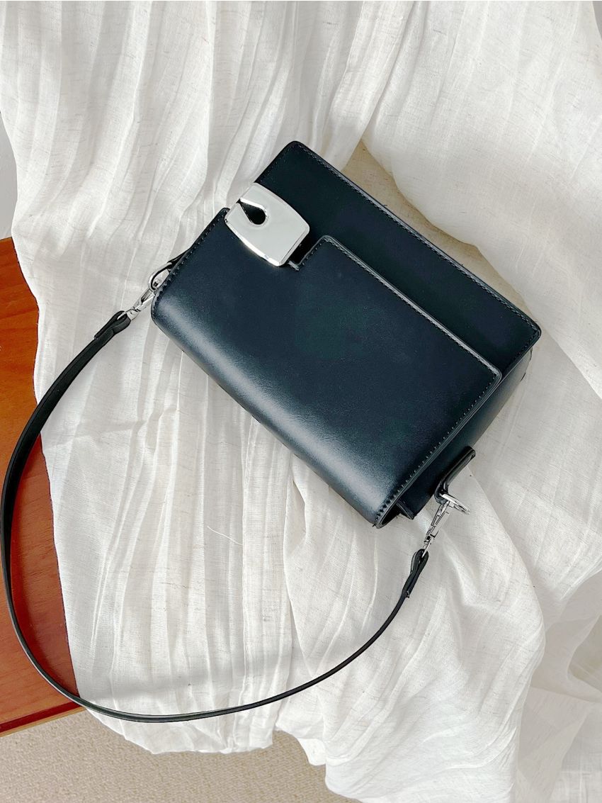 Small Square Bag Solid Black Metal Decor