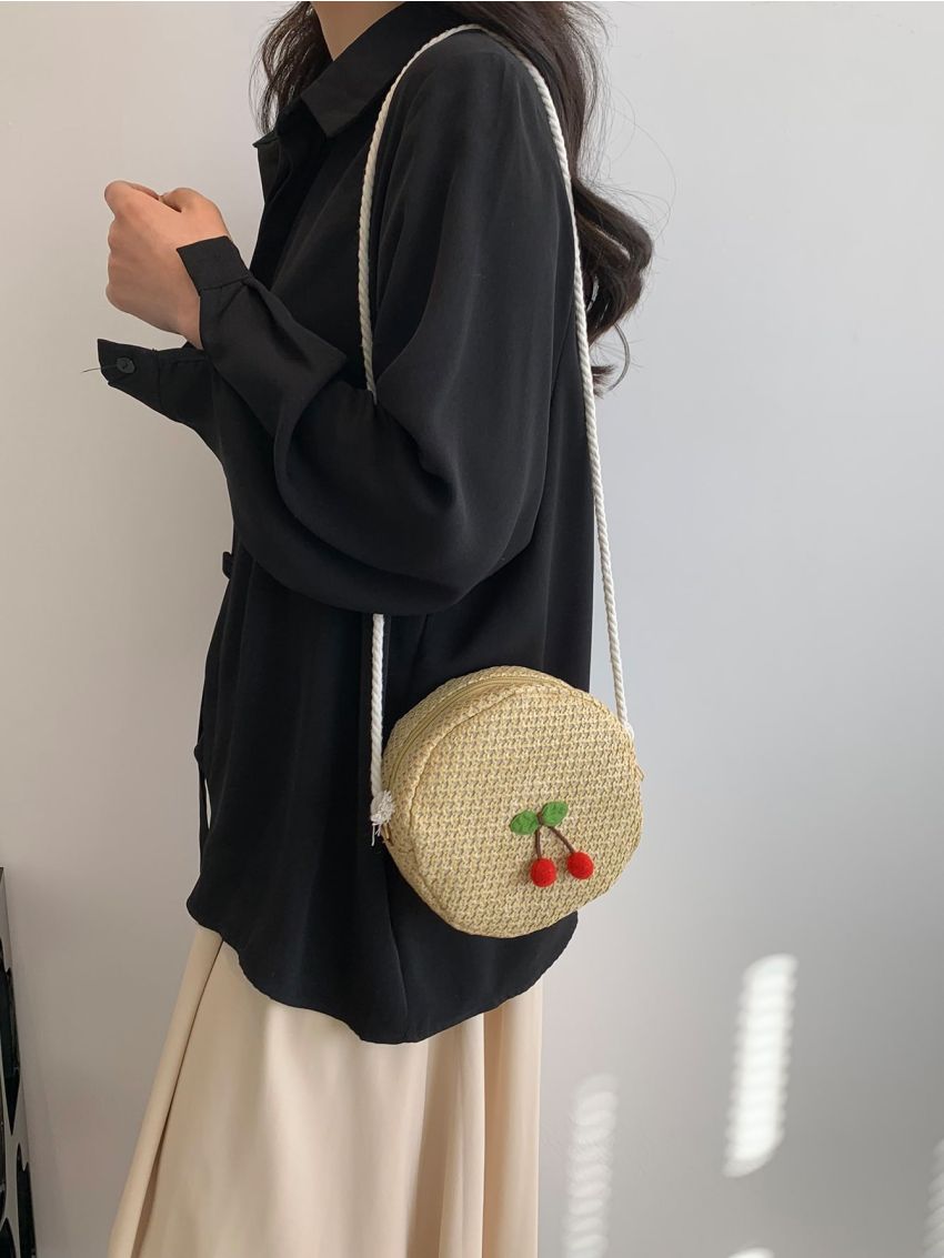 Mini Straw Bag Cherry Decor Circle Bag For Vacation
