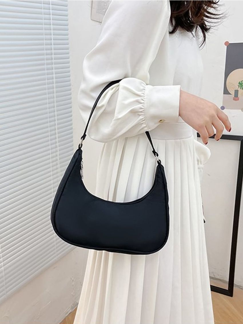 New Trend Dumpling Bag Nylon Crossbody Bag For Women Lightweight Small Crossbody Armpit Bag Solid
