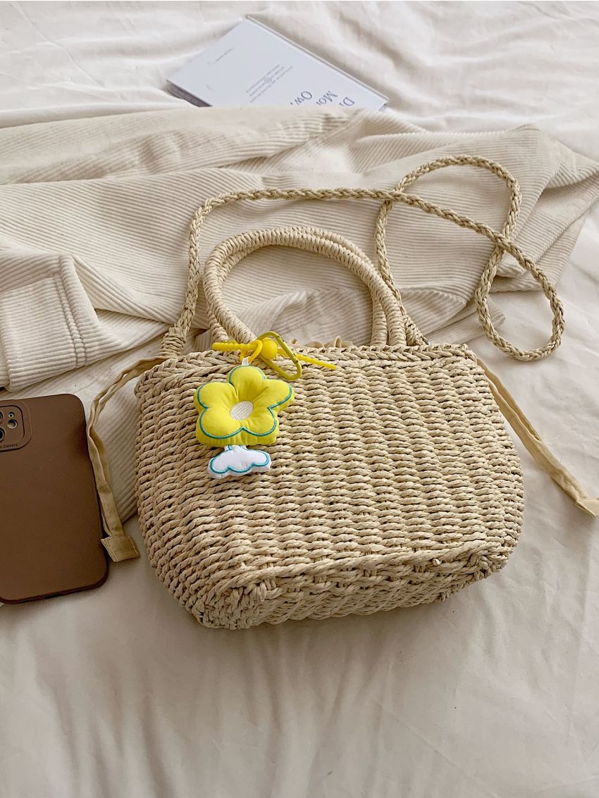 Minimalist Straw Bag With Bag Charm Vacation