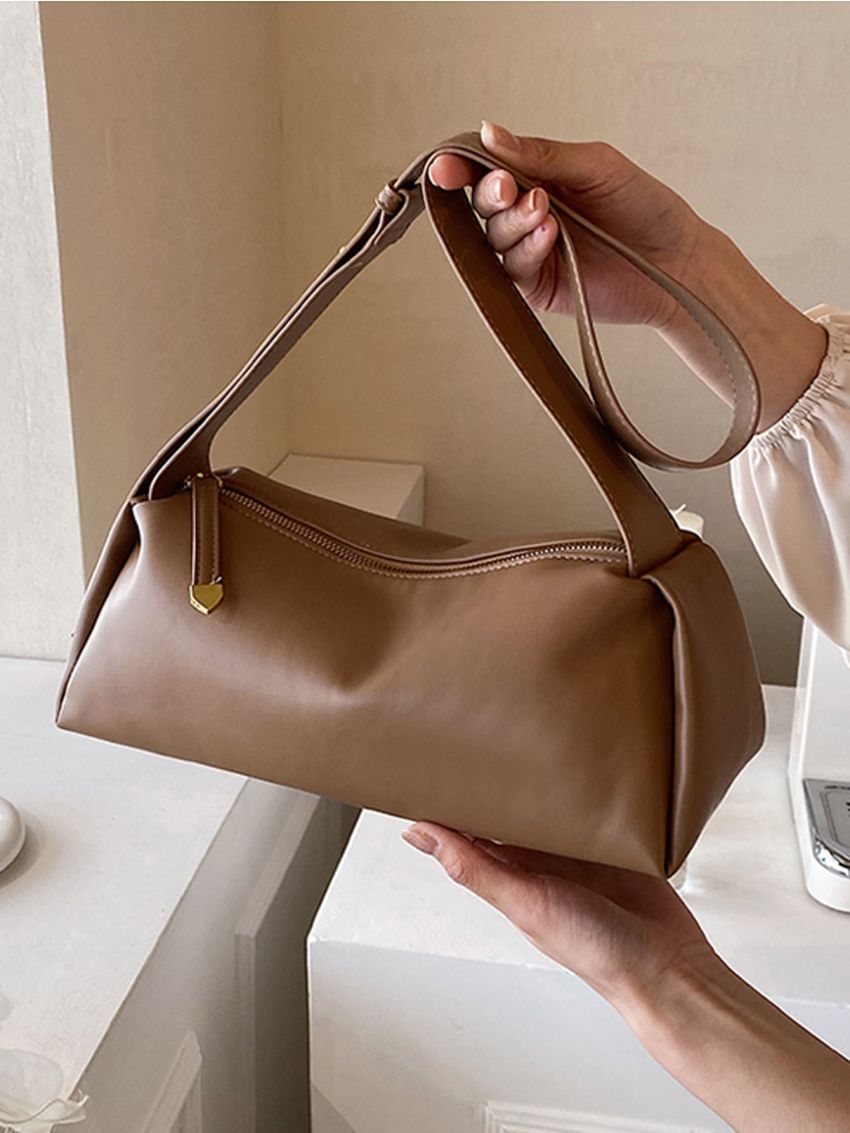 Minimalist Baguette Bag Medium Zipper