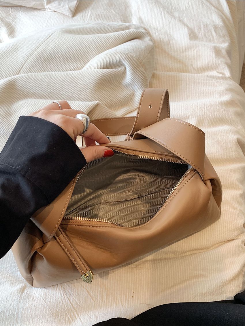 Minimalist Baguette Bag Medium Zipper