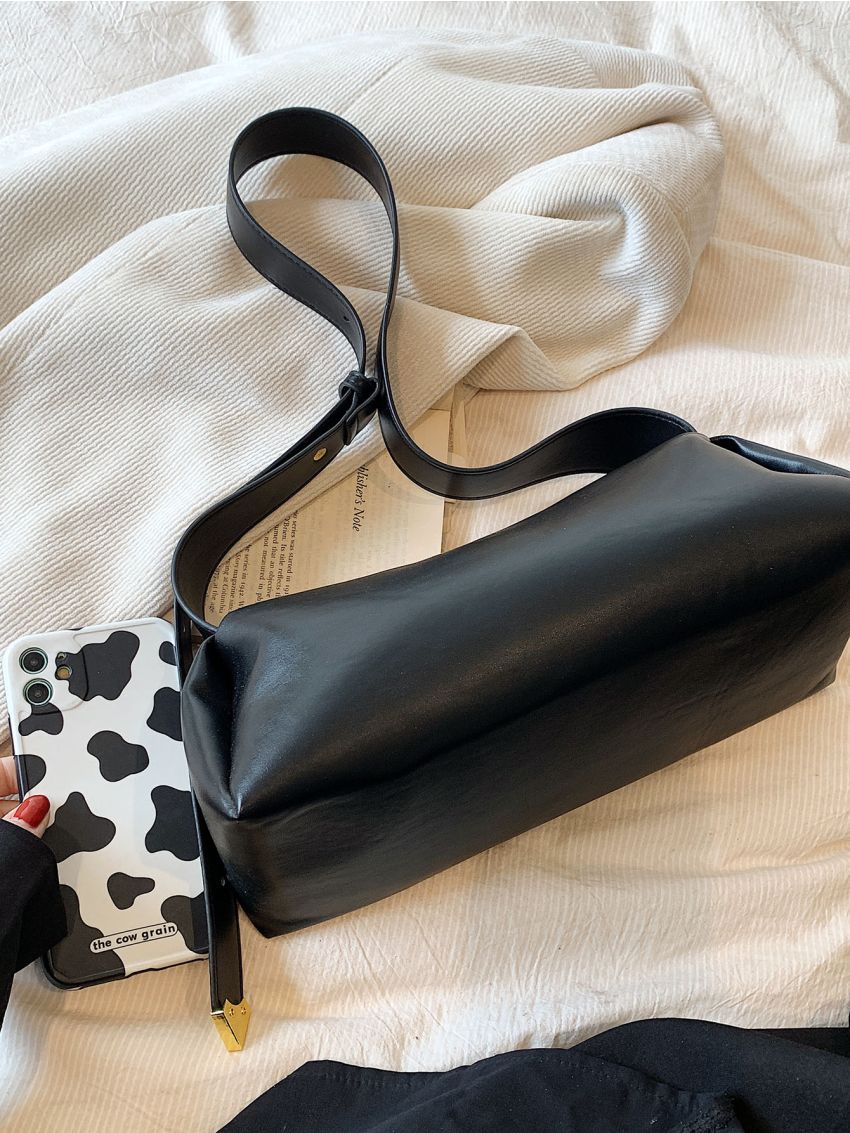 Minimalist Baguette Bag Medium Zipper