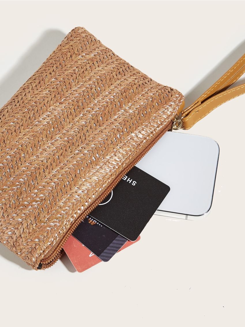 Minimalist Straw Bag