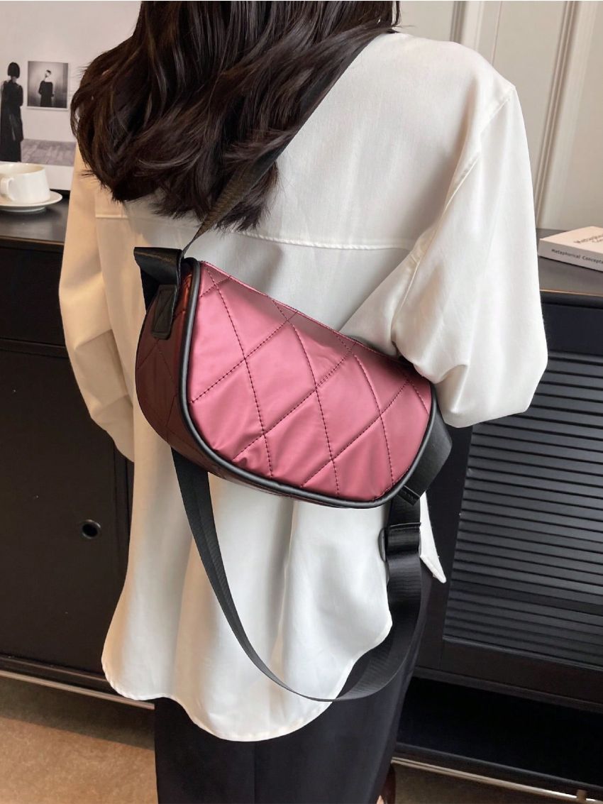 Quilted Novelty Bag Medium Zipper Burgundy