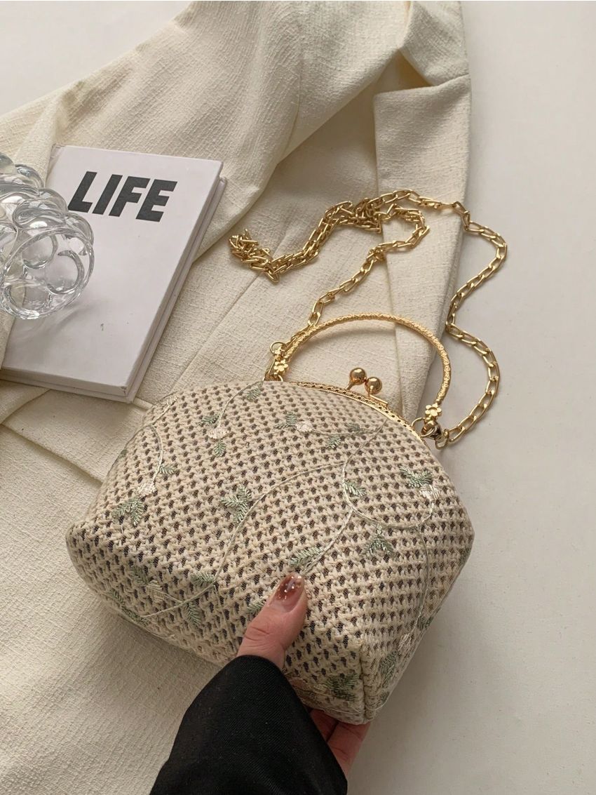 Flower Embroidered Straw Bag Mini Vacation