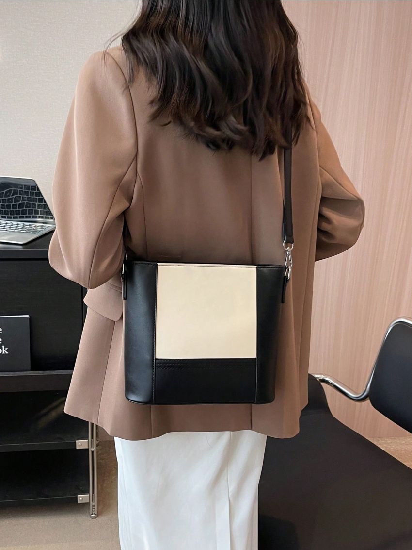 Medium Bucket Bag Colorblock