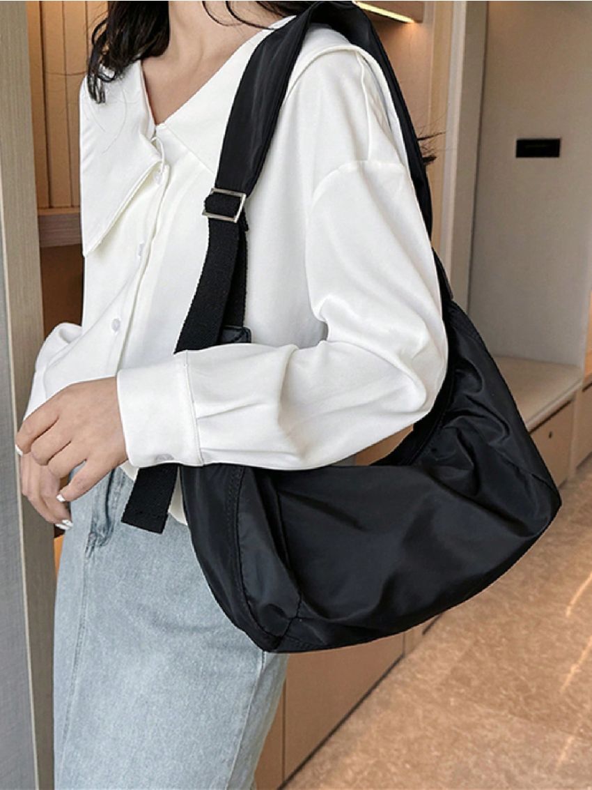 Oversized Hobo Bag Black Zipper Nylon