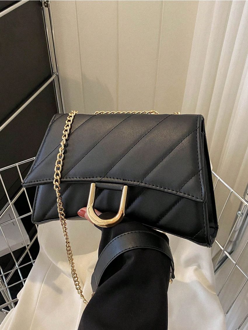 Medium Flap Novelty Bag Quilted Pattern Metal Decor Black