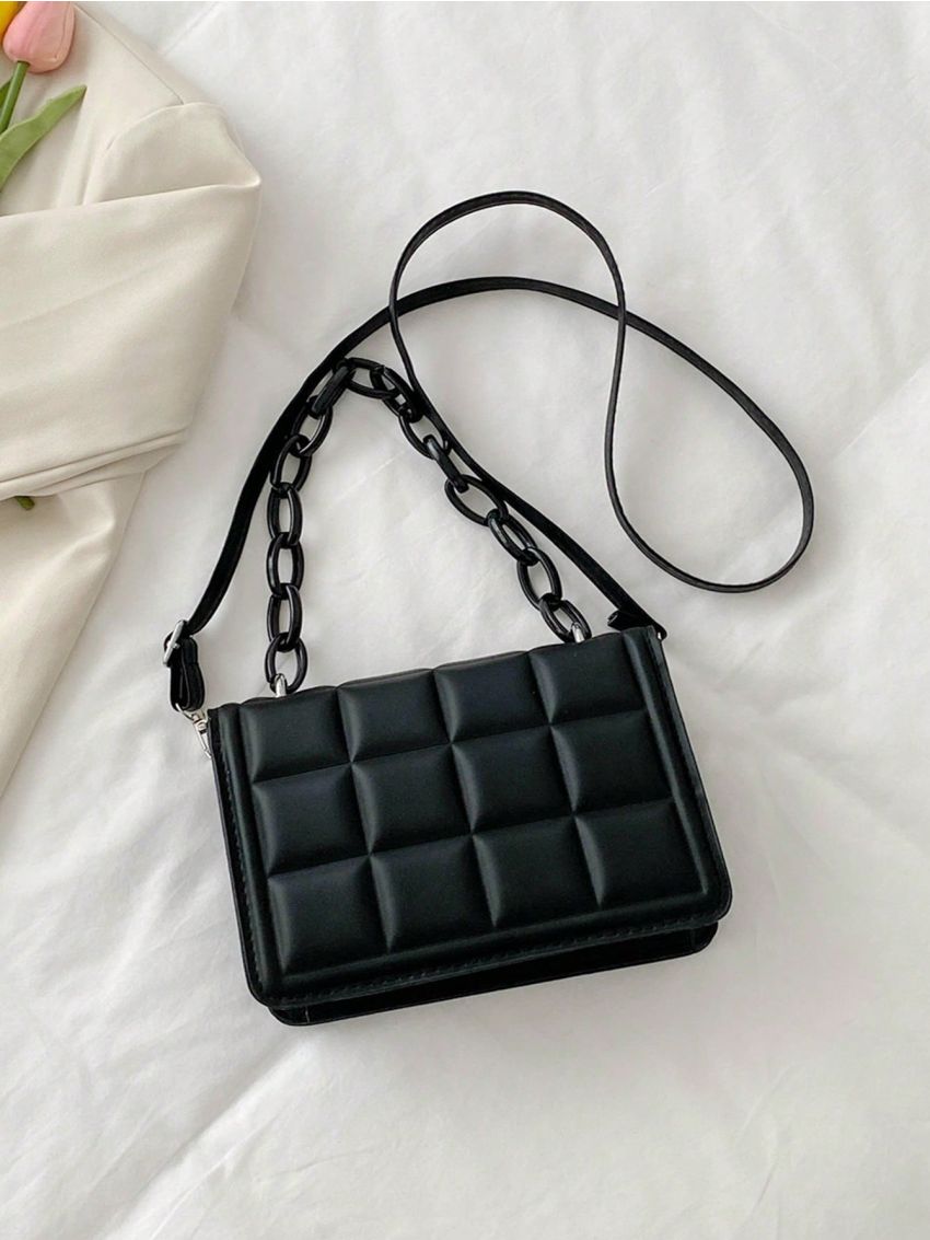 Geometric Embossed Chain Decor Square Bag
