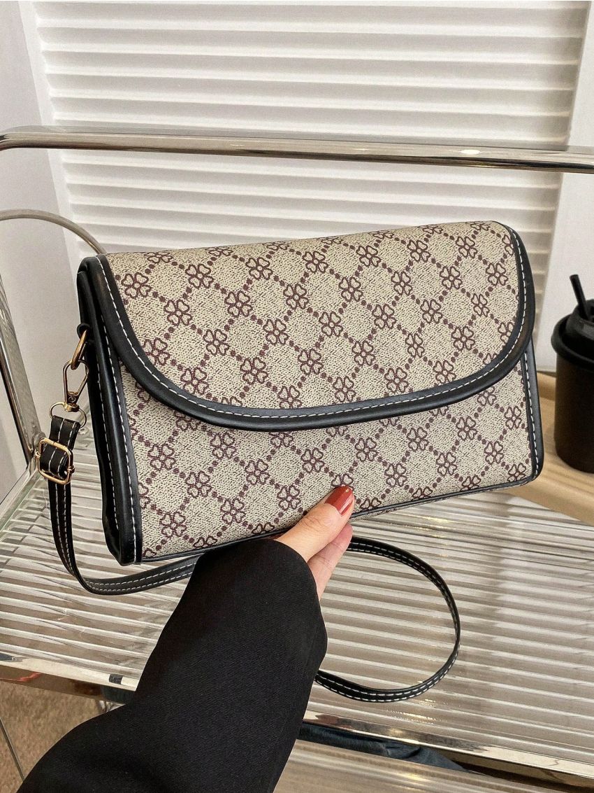 Small Flap Square Bag Geometric Pattern Contrast Binding Elegant