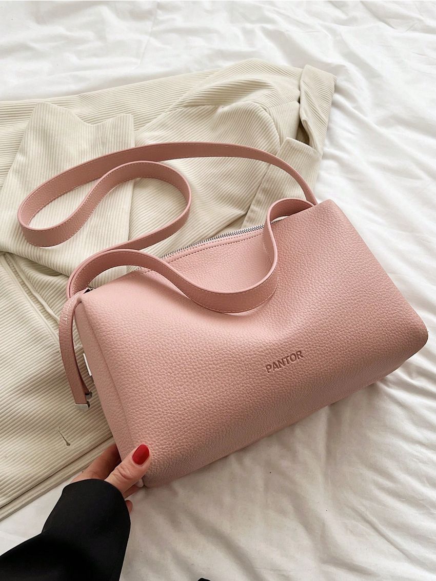 Letter Graphic Hobo Bag Medium Zipper